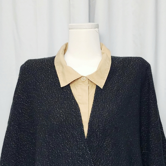 Catherines Black With Gold Knit Shawl - Picture 3 of 6